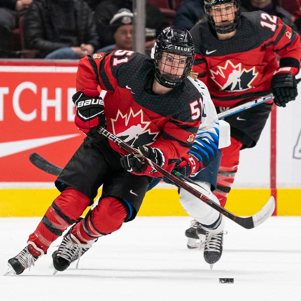 Three Indigenous women hockey players take gold at 2022 Women’s Worlds